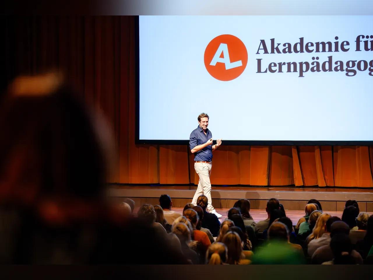 Live-Tour 2026 "das Lernen lernen" mit Jürgen Möller
