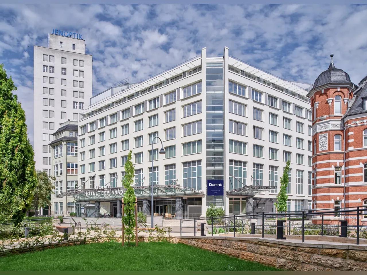 Außenansicht des Hotel Dorint Esplanade Jena