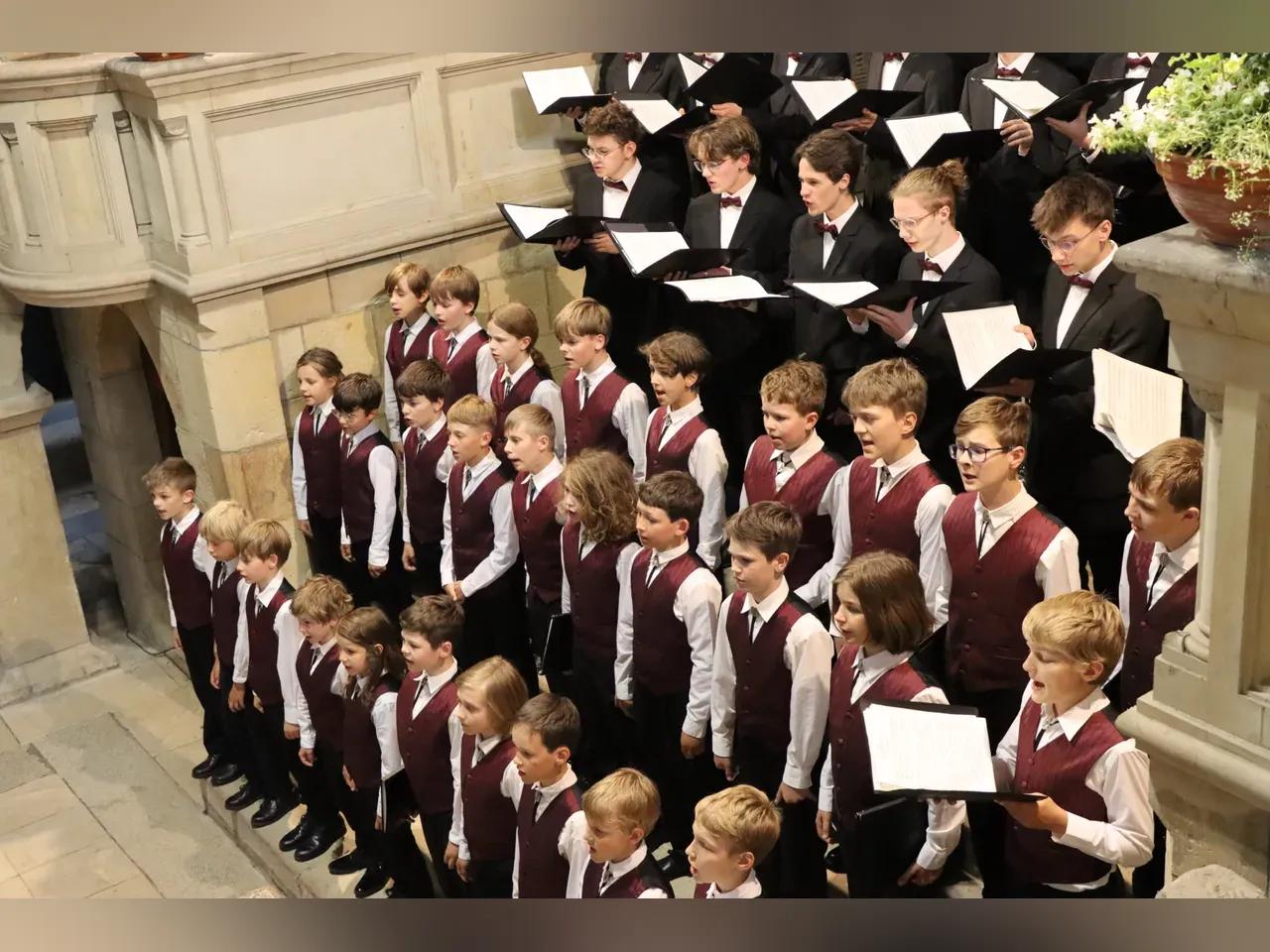Mitglieder des Knabenchores der Jenaer Philharmonie