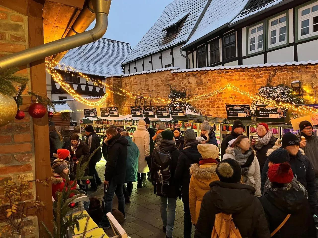 Adventliche Tagesfahrt zu den Quedlinburger Höfen
