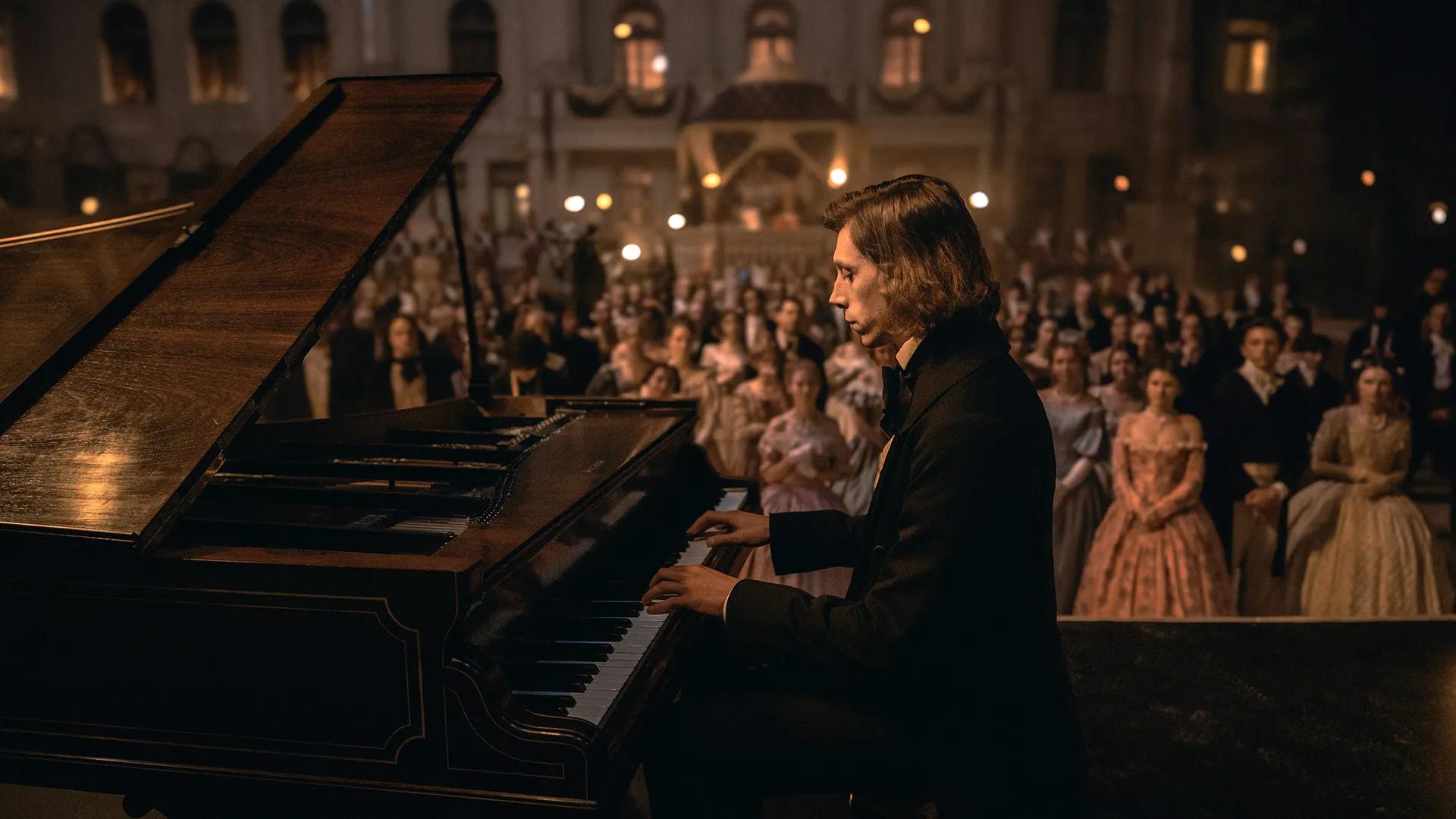 Chopin-EineSonateInParis_Still_01